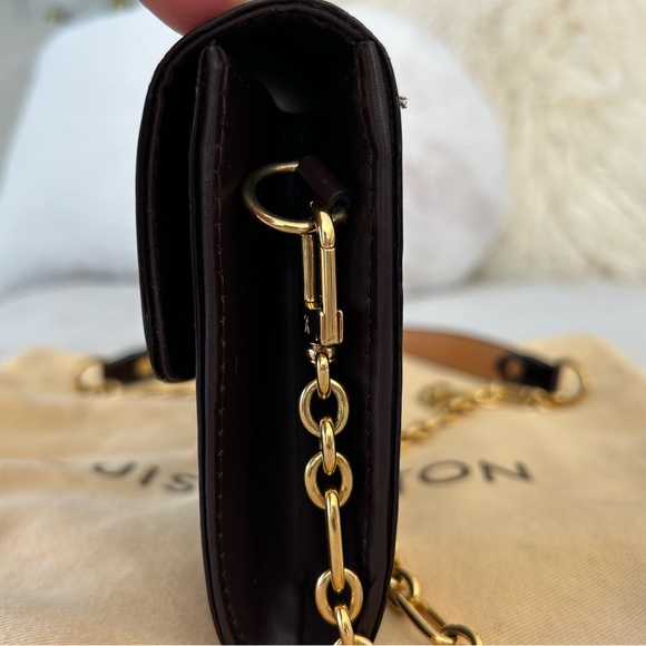 Louis Vuitton Amarante Monogram Vernis Bel Air Pochette Bag - Picture 7 of 15